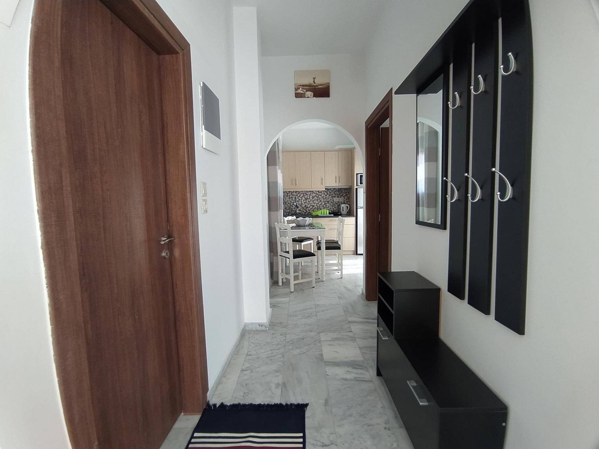 Chariot Apartments Santorini Камарі Екстер'єр фото